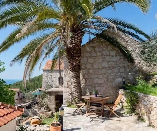 Luxury Apartment Ladovina