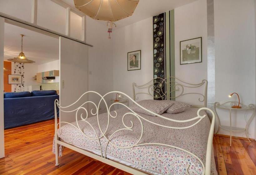 Apartments Mandarina