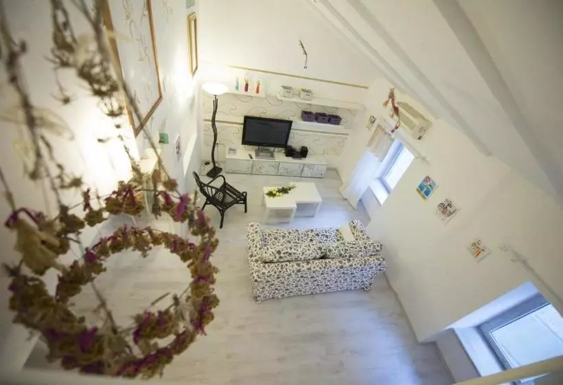 Apartments Mandarina