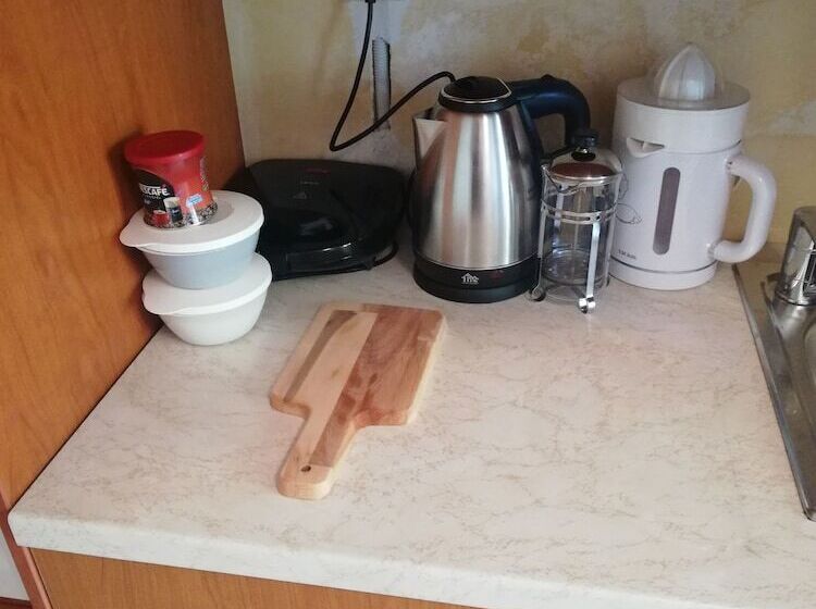 Salamina S Apartment