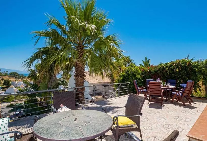 Villa Rosa Luxury Private Large Villa To Rent