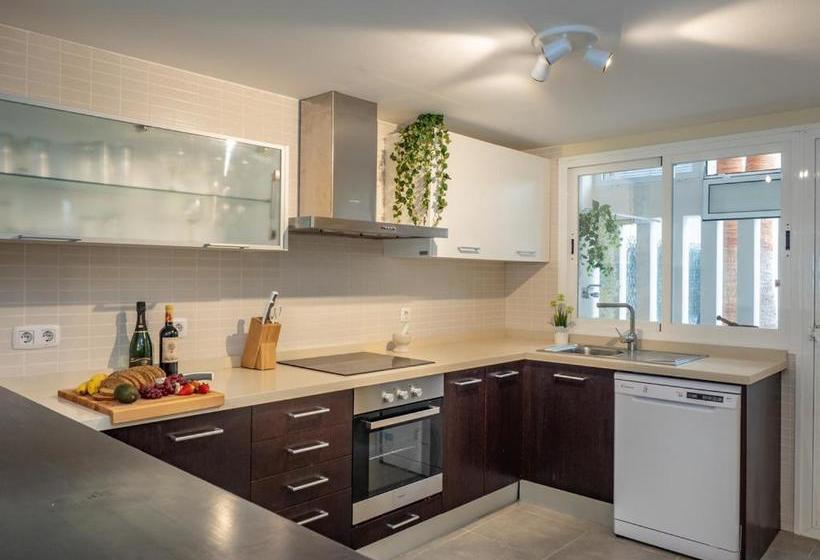 Villa Rosa Luxury Private Large Villa To Rent