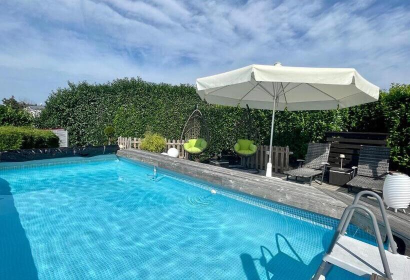 Ferienwohnung Schlossblick 4 Sterne Sauna Pool Whirlpool Privat