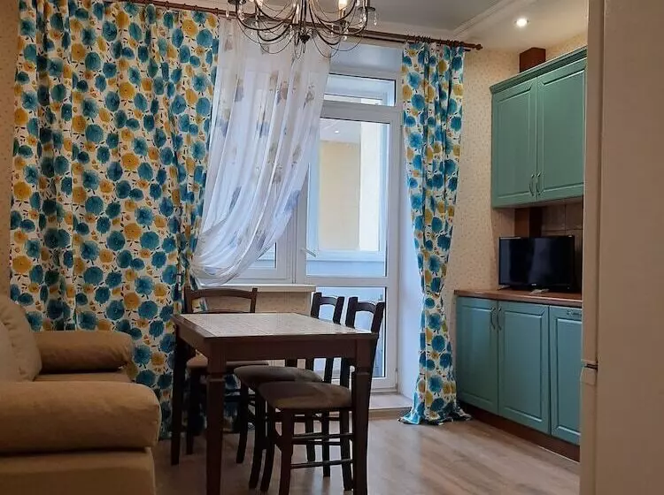 Apartment Pochtovaya 62