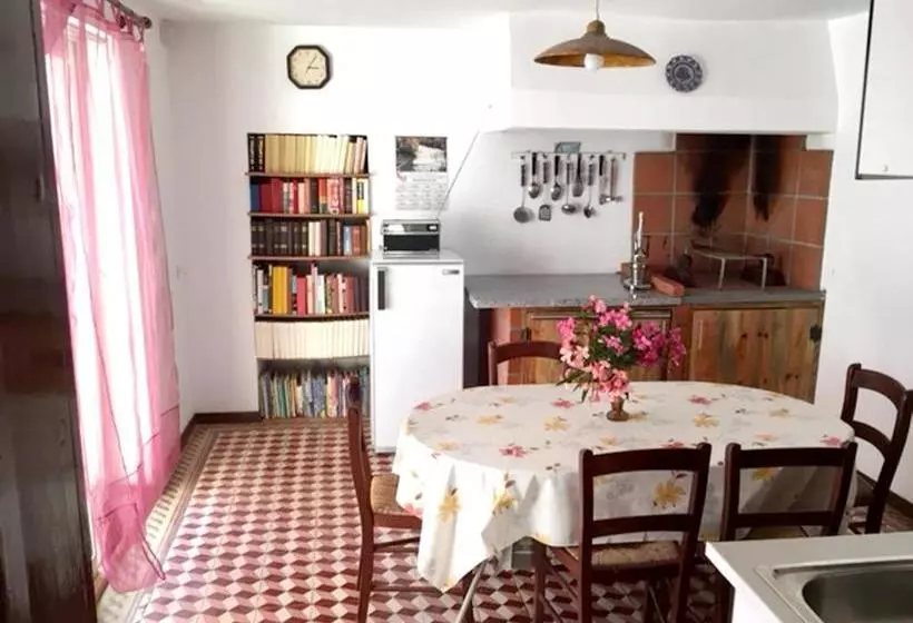 2 Bedrooms House With Balcony And Wifi At Mira 5 Km Away From The Beach