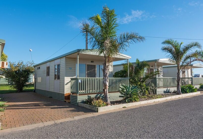 בית מלון כפרי Edithburgh Caravan Park