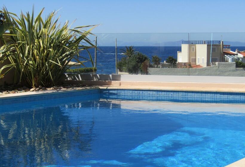 Luxurious Villa Solaris Next To The Beach