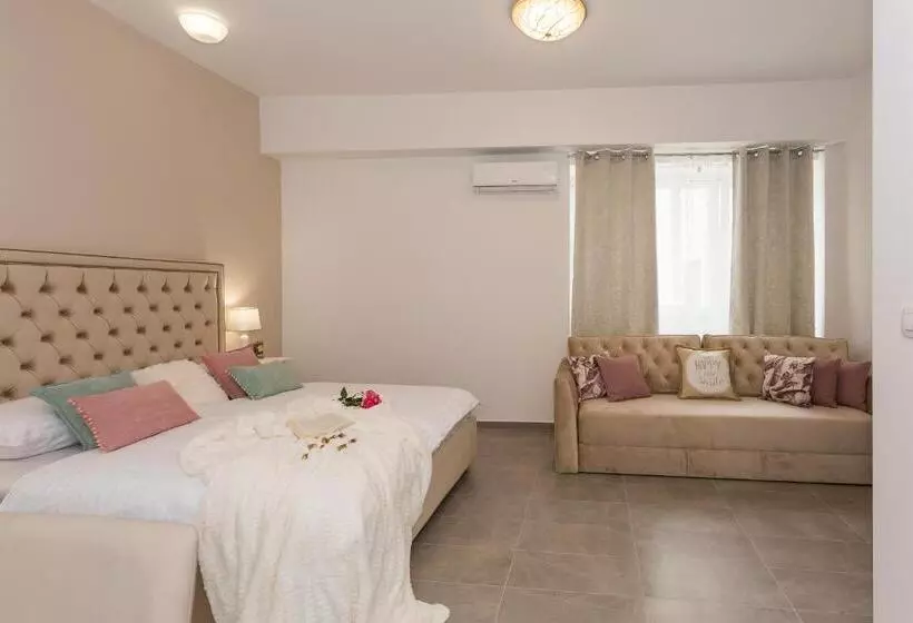 ペンション Luxury Rooms Saint Jacob