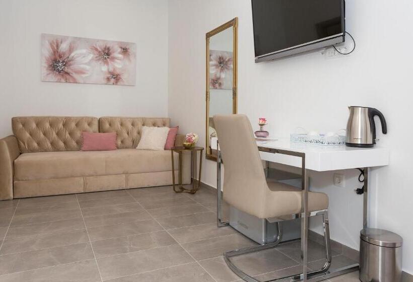 Pensiune Luxury Rooms Saint Jacob