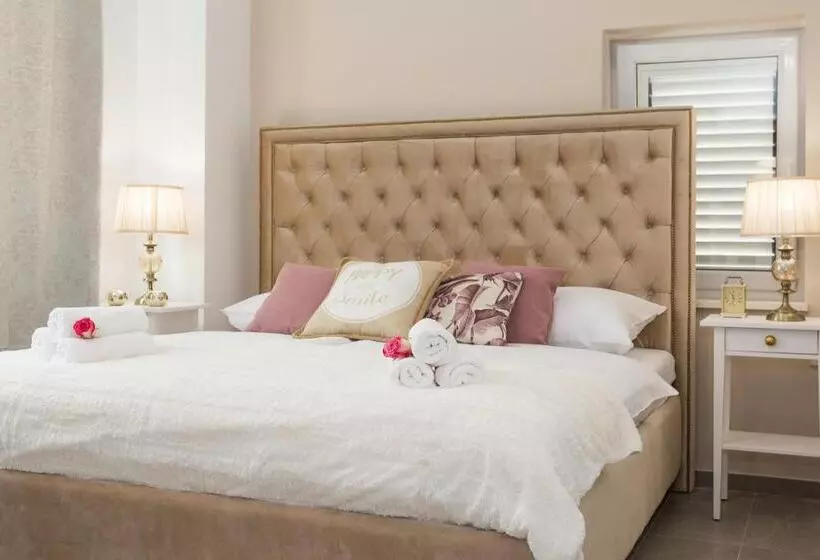 ペンション Luxury Rooms Saint Jacob