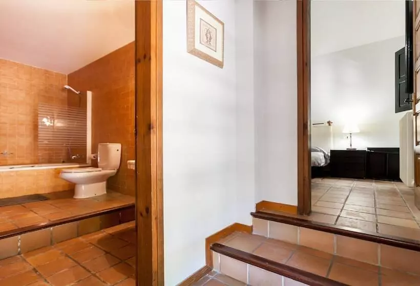 Vista Roses Mar   Villa Laura