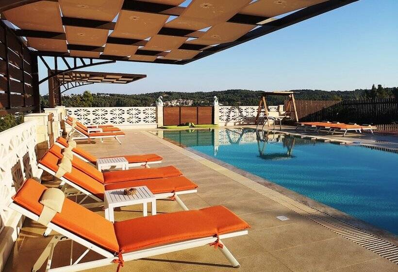 Aracelia Villas With Private Pool