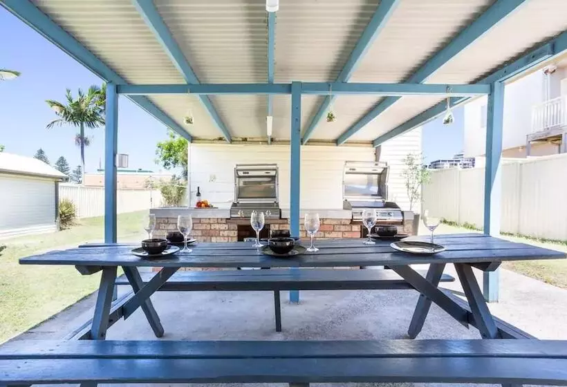 Ej Homes At The Entrance