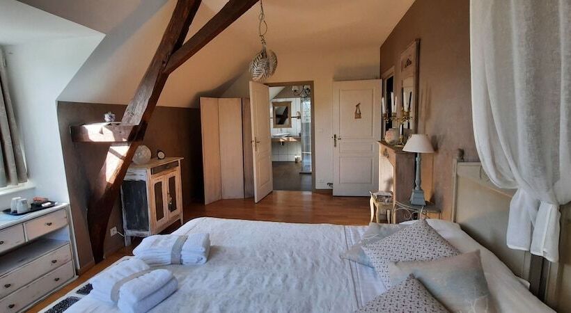 بنسيون La Magnanerie