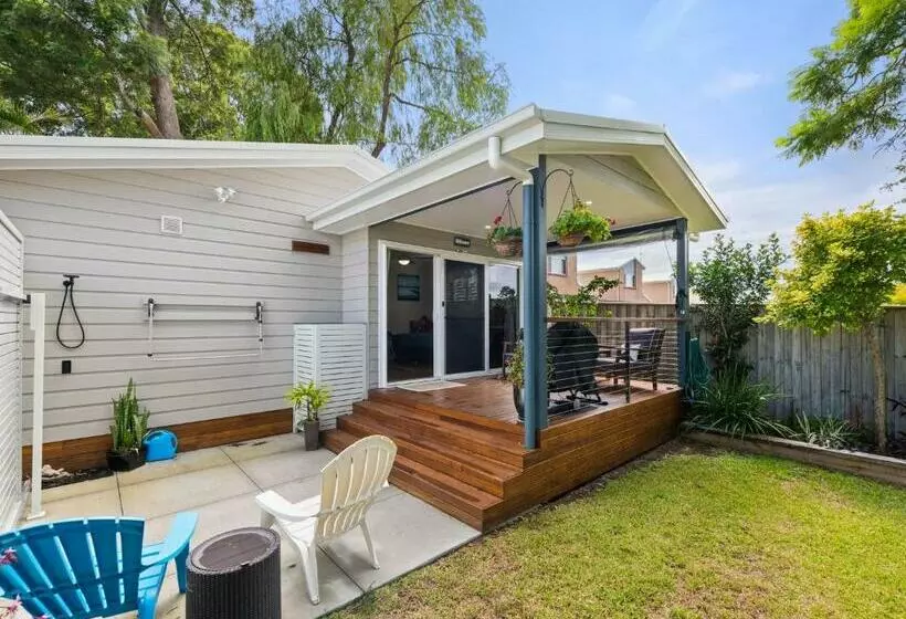 Jacaranda Cottage 5a Nelson Street