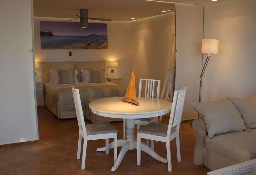 The Infinity 180 Luxury Suites Adults Only