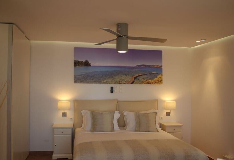 The Infinity 180 Luxury Suites Adults Only