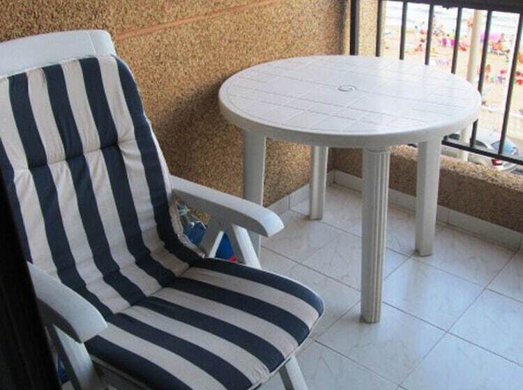 2 Bedrooms Beaches View Apartment