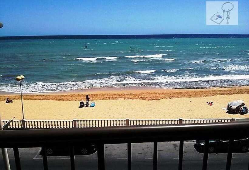 2 Bedrooms Beaches View Apartment