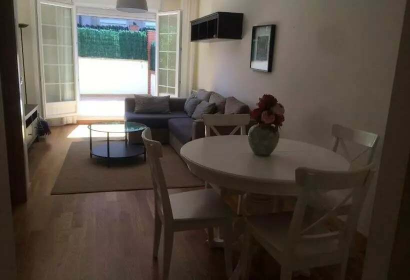 Apartamento Con Terraza Y Jardín En Bakio