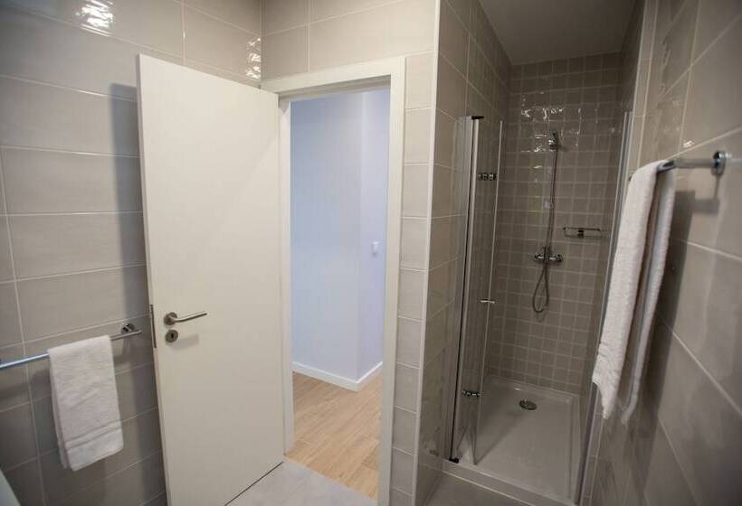 Porto Views & Wines By Porto City Hosts