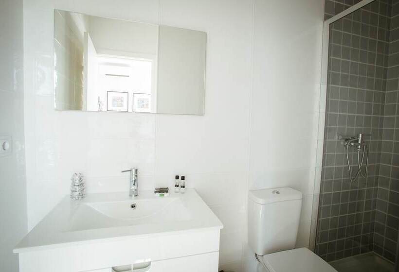 Porto Views & Wines By Porto City Hosts