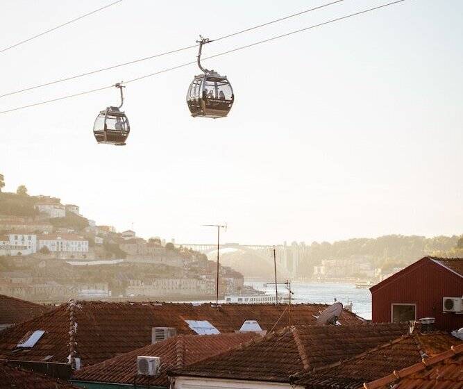 Porto Views & Wines By Porto City Hosts