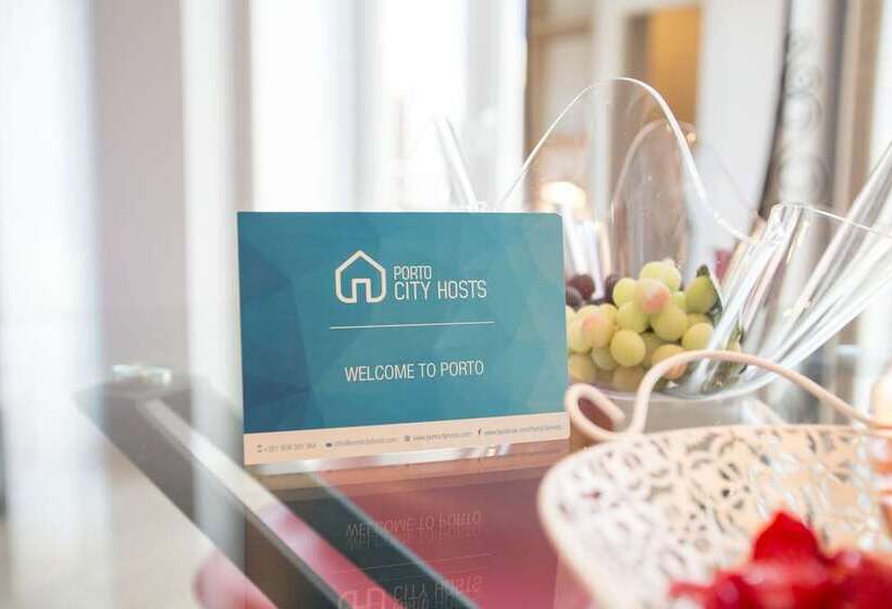 Porto Views & Wines By Porto City Hosts