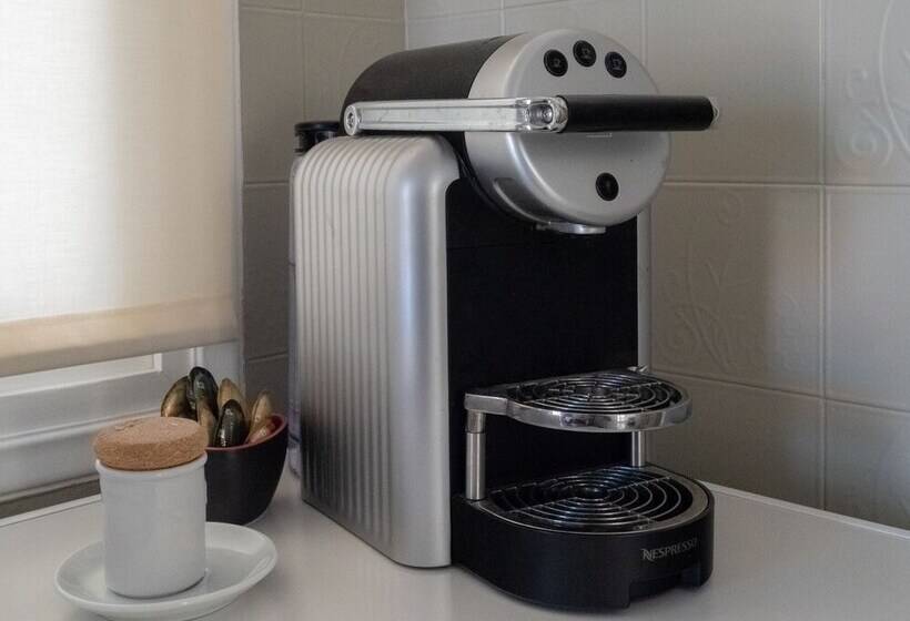 The Roof Flat Sea View In Aegina Town