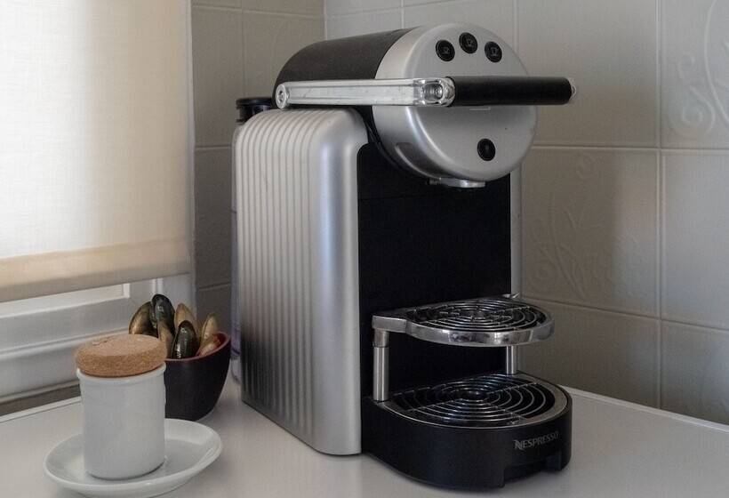 The Roof Flat Sea View In Aegina Town