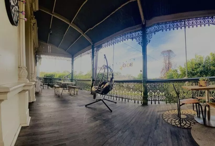 Tree House Hideouts Heygarth House