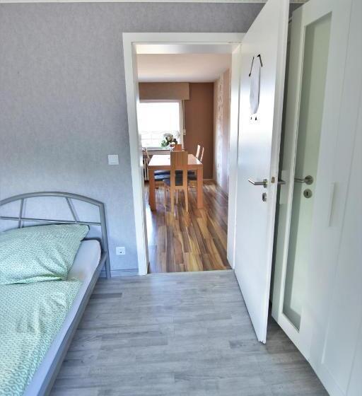 Work & Stay Sankt Augustin Mit Dachterasse