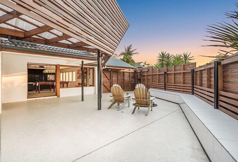 Your Luxury Escape   Onecoral