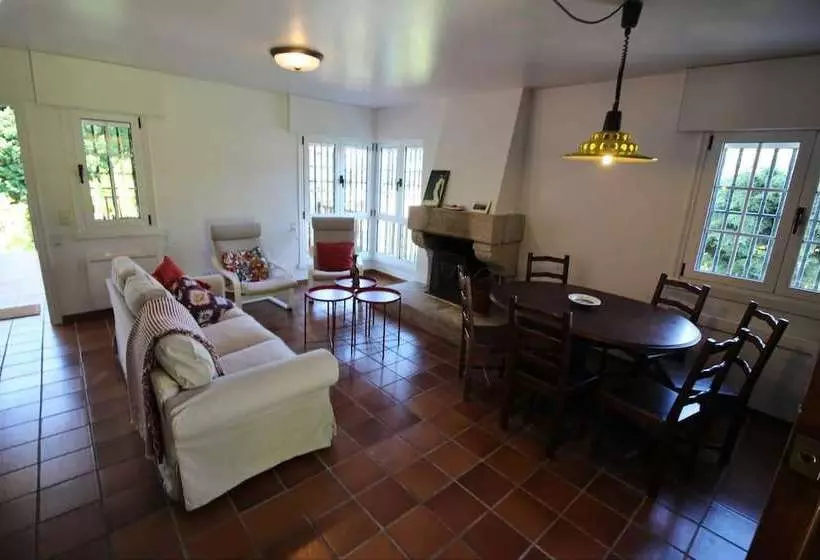Casa Hermida Beach