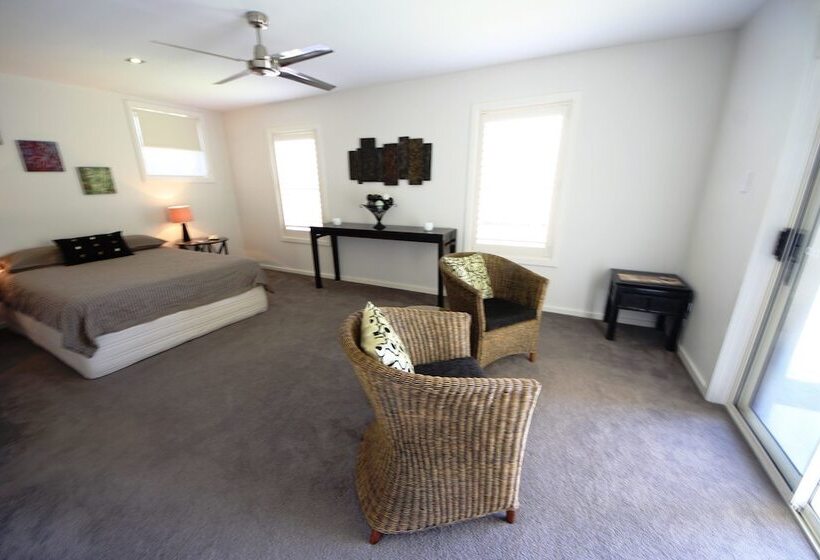 Geckos At South West Rocks 29 Marlin Drive