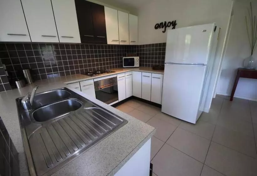 Geckos At South West Rocks   29 Marlin Drive