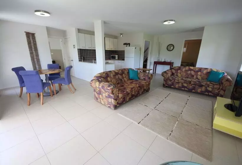 Geckos At South West Rocks   29 Marlin Drive