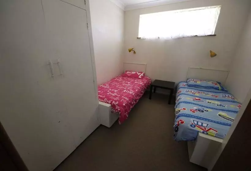 Stouty S At Hat Head   No Sheets Or Towels Provided