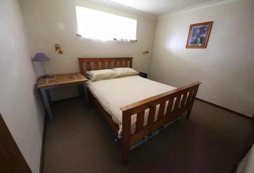 Stouty S At Hat Head   No Sheets Or Towels Provided