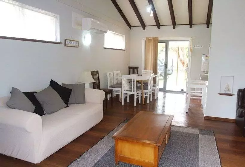 Stouty S At Hat Head   No Sheets Or Towels Provided