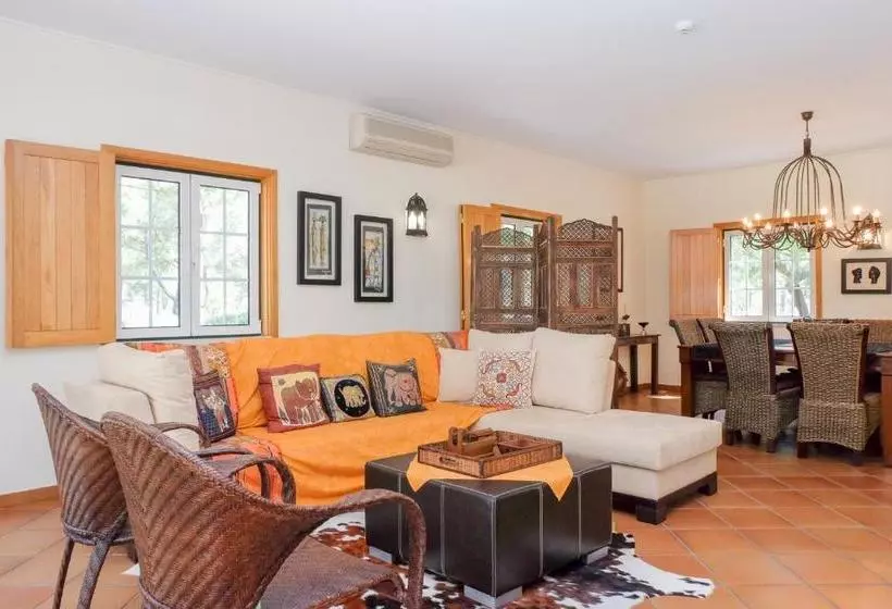 Sunny Villa In Comporta With Private Pool