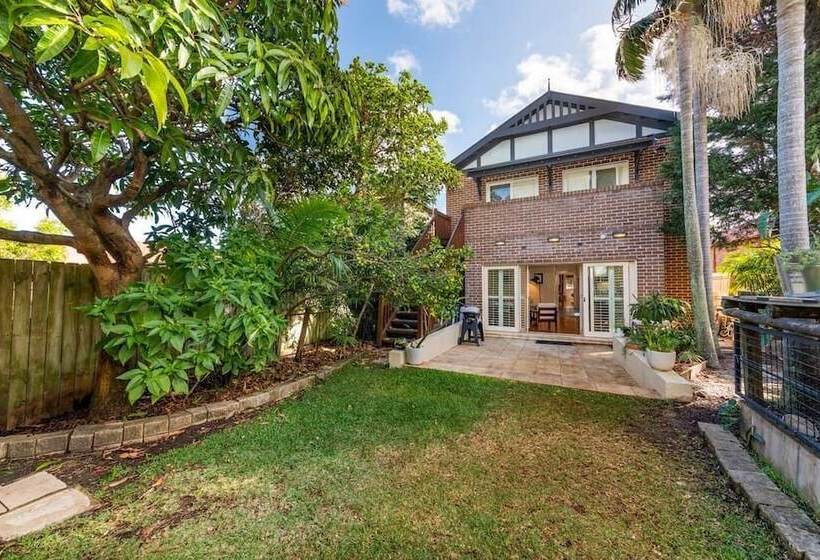 Wonderful Family Home H406