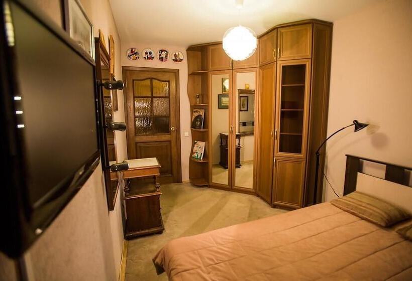 Ag Apartment Basseynaya 53