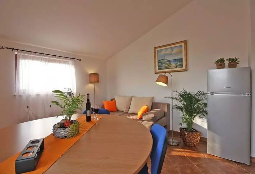 Apartments Irena 1310