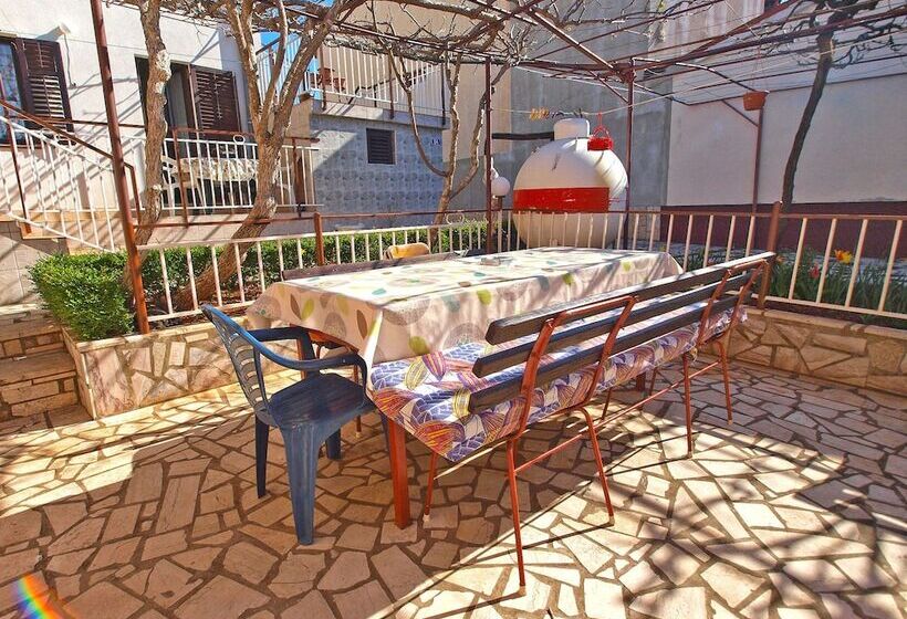 Apartments Petar 1306