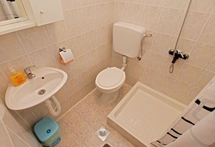 Apartments Zdravko 768