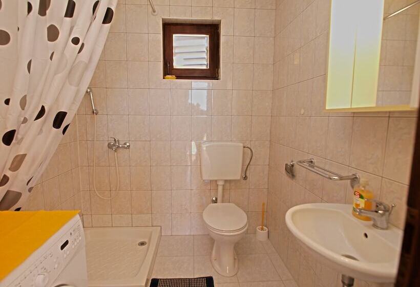 Apartments Zdravko 768