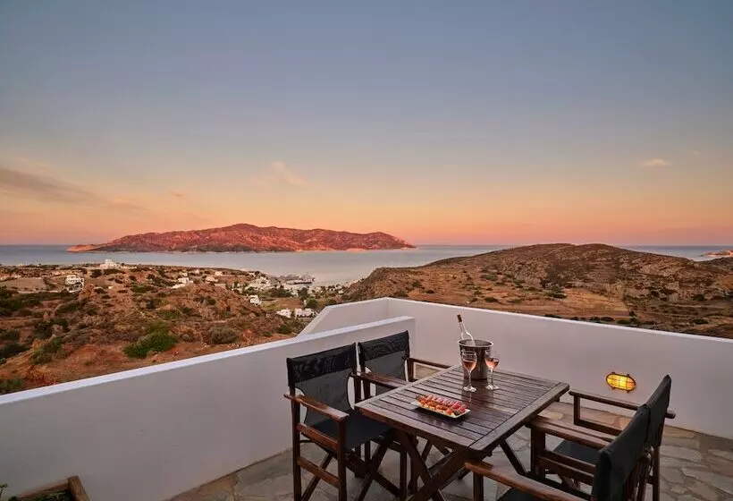 Aria Kimolos Residence