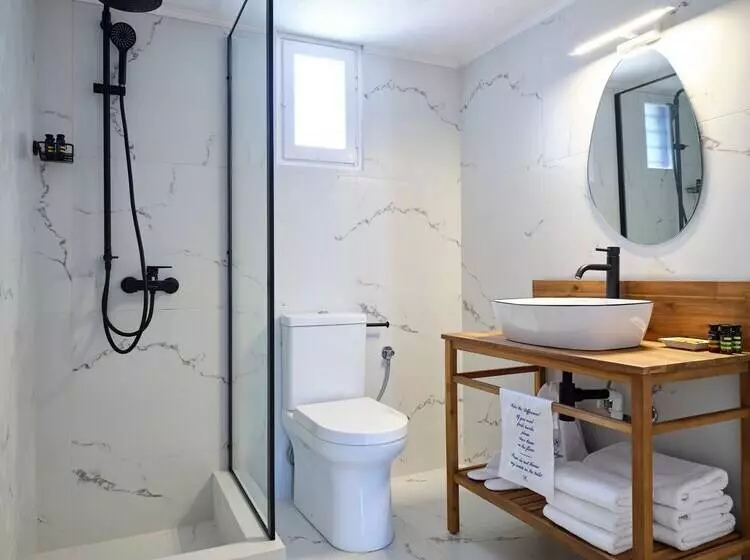 Aria Kimolos Residence