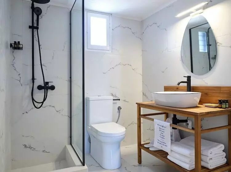 Aria Kimolos Residence